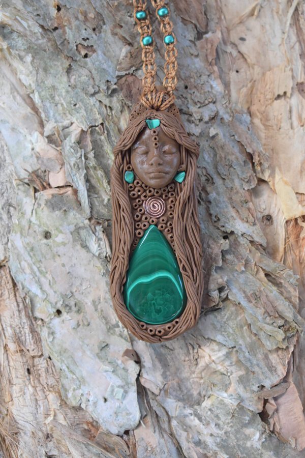 Malachite Healing Goddess - Image 2