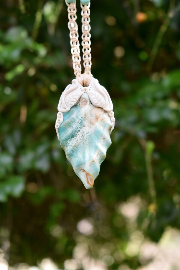 small  Caribbean Calcite Leaf pendant