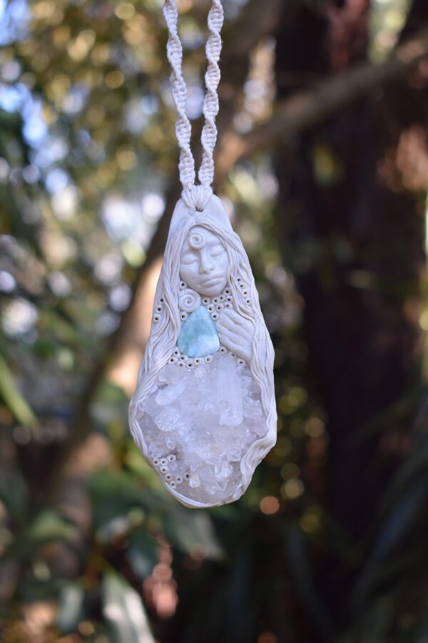 A Larimar and Quartz Healing Goddess - Image 2