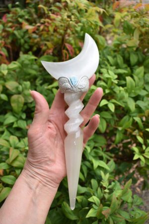 Elegant Moon Wand with Larimar